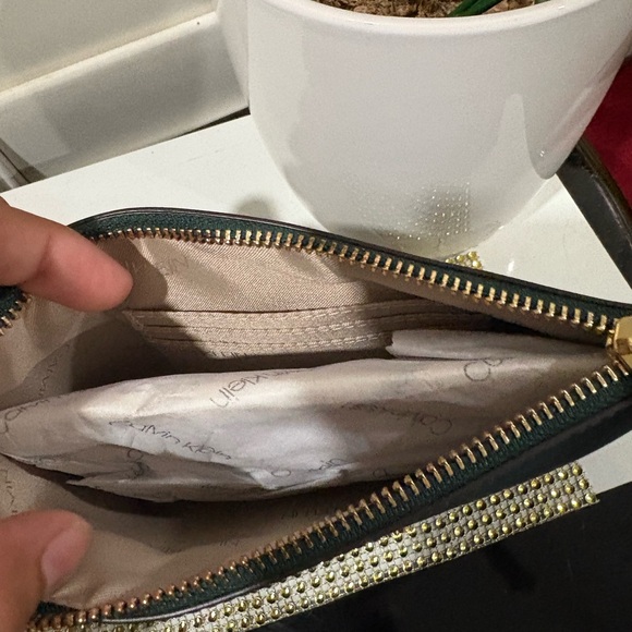 NEW Calvin Kelvin Green Wristlet Wallet - Picture 5 of 6